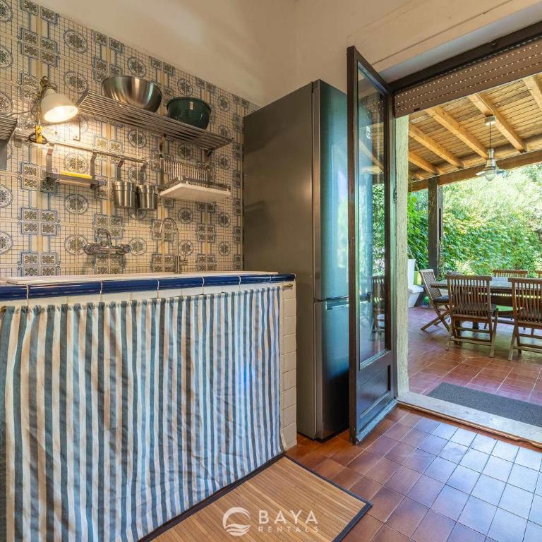 Villa Micaela with Private Pool, 2 Patios & Lush Garden - Villa - 40