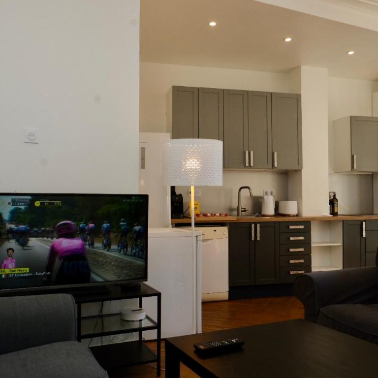 Antoine rue Fontenelle - Appartement 5 Chambres - 6