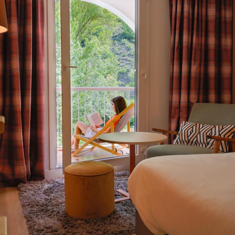 Hôtel Le Refuge des Sources - Chambre Double avec Balcon - 3