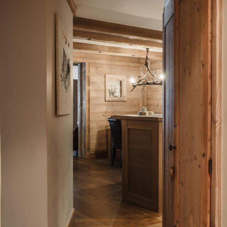 Choucas 206 by One of A Kind Travel - Apartment - 12
