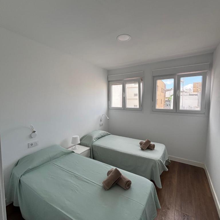 Aticos con terraza Rosamar - Studio mit Terrasse - 1