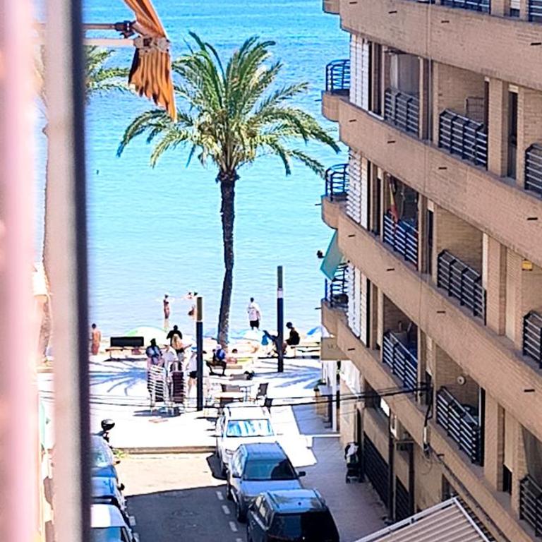 ICON Beach Apartment - 1 Min to Beach & Free Garage - Apartment mit 3 Schlafzimmern - 12