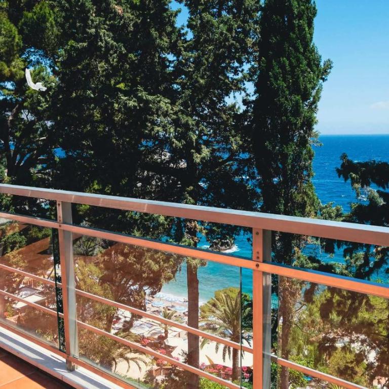 Baia Amuri Taormina - Camera Matrimoniale Deluxe con Balcone e Vista Mare - 4
