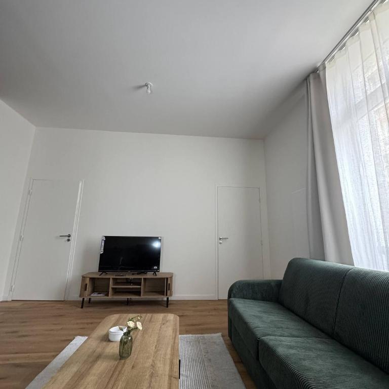Elegant 2-Bedroom Apartment in the Heart of Paris - Appartement - 3