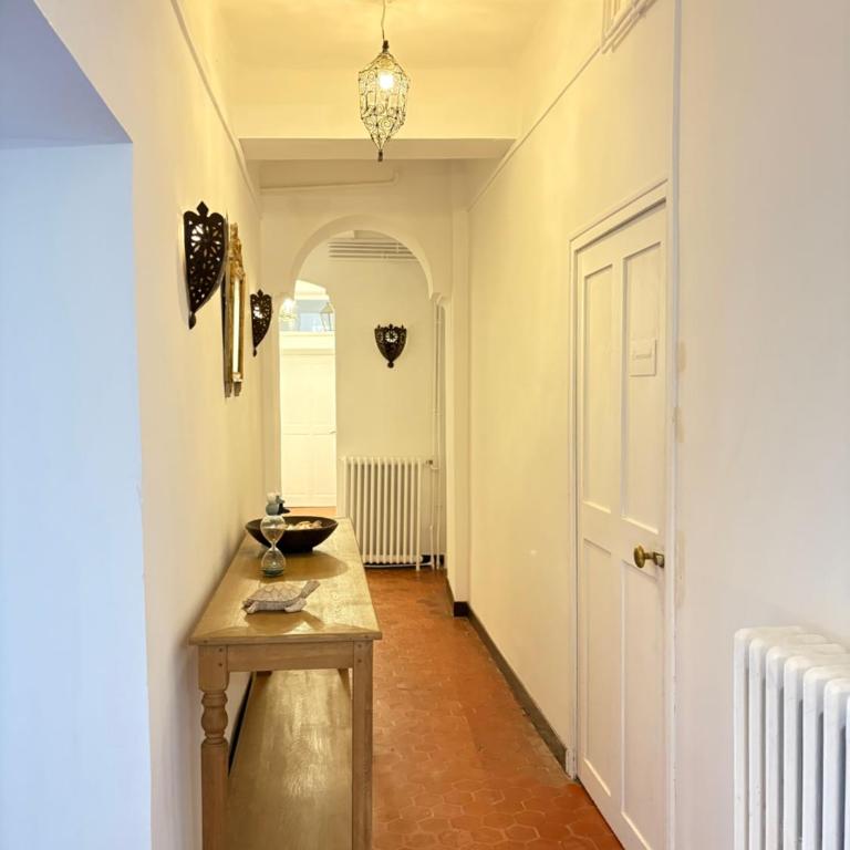 Domaine Du Castellas - Chambre Double avec Salle de Bains Privative - 1