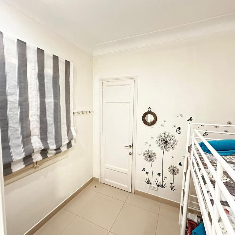 Rooms Granvia - Habitación Doble con baño compartido - 2 camas - 3