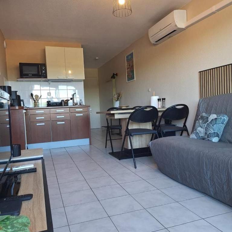 Agréable appartement T2 à 400 mètres de la plage - Apartment mit 1 Schlafzimmer - 2