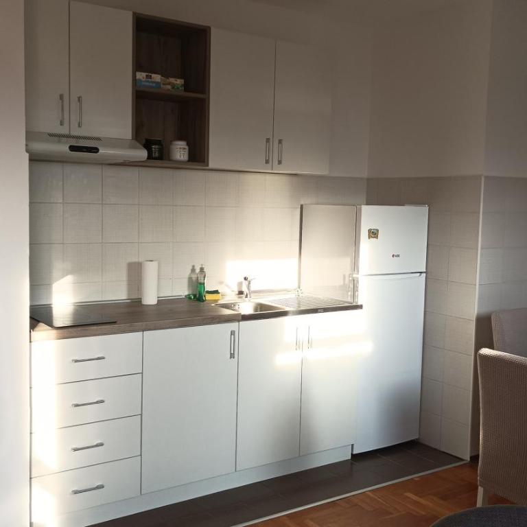 City Center Panorama - One-Bedroom Apartment with Balcony and City View - 12