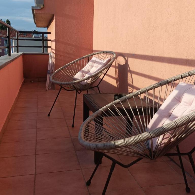City Center Panorama - One-Bedroom Apartment with Balcony and City View - 13