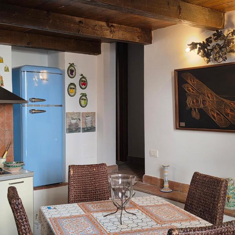 Sweety Home - Two-Bedroom Apartment - 18