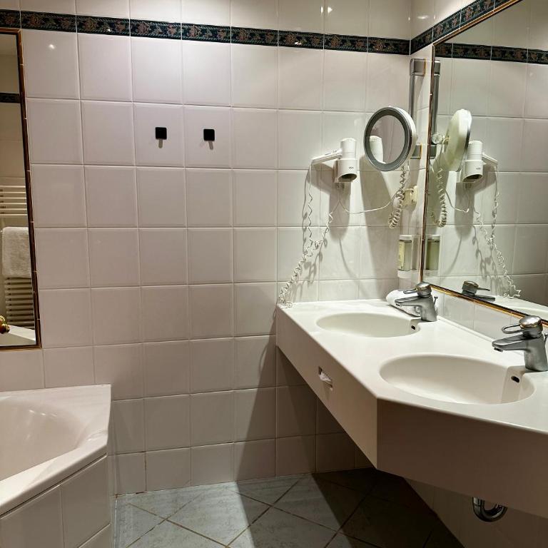 Parkhotel Tannenhof - Suite mit Bergblick - 2