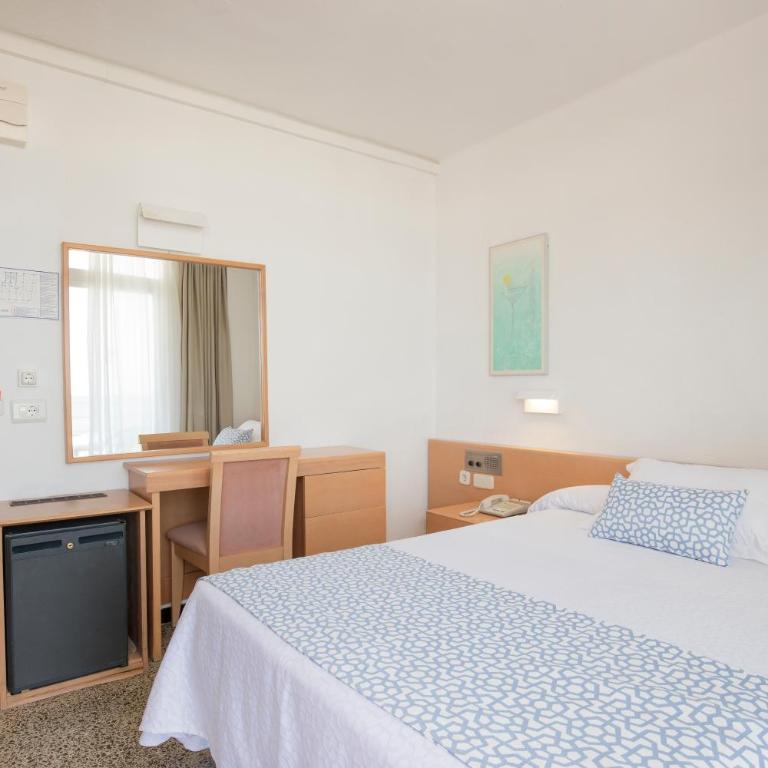 Hotel Sultán - Habitación Triple - 4