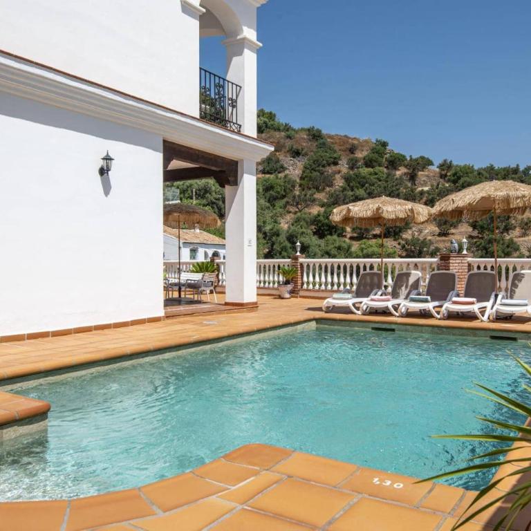 Villa Lara Pinta by Villa Plus - Villa - 22