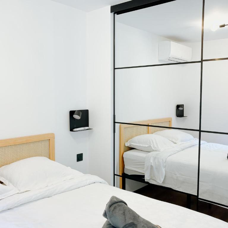 Guest House au Coeur de Nice - Deluxe Apartment mit Balkon und 2 Schlafzimmern - 10
