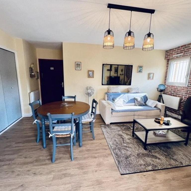 Joli F2 avec balcon, parking et proche Thermes - FR-1-703-213 - Appartement - 12