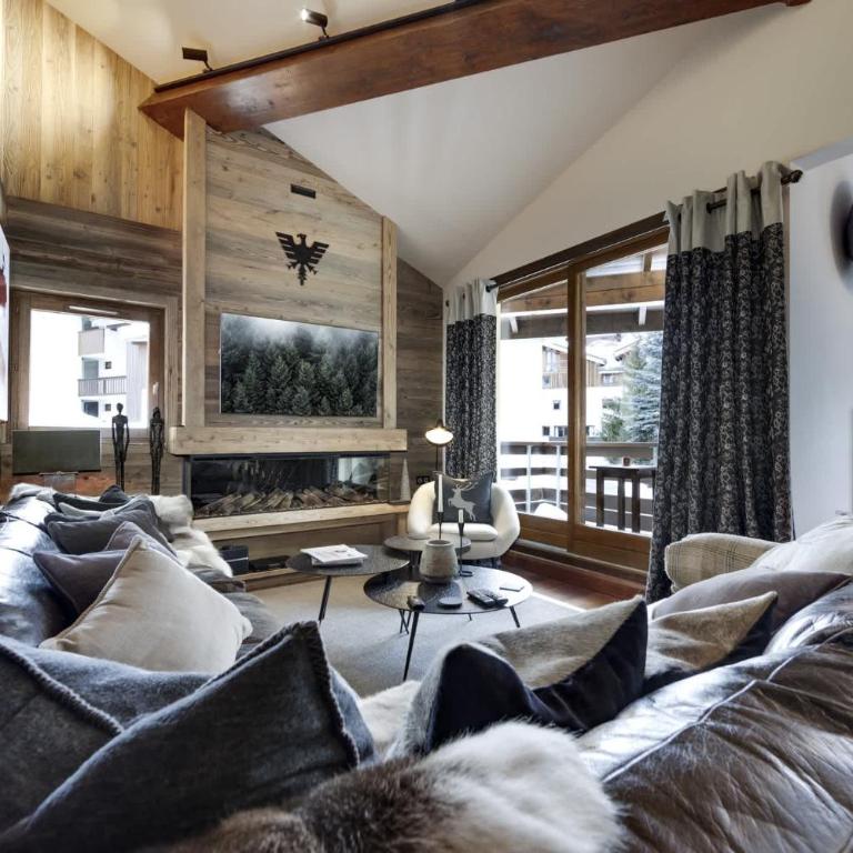 Les Oreades 110 by One of A Kind Travel - Apartment - 1