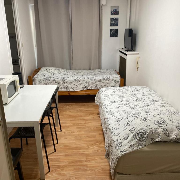Studio cosy en plein cœur de Paris - Apartment mit 1 Schlafzimmer - 1