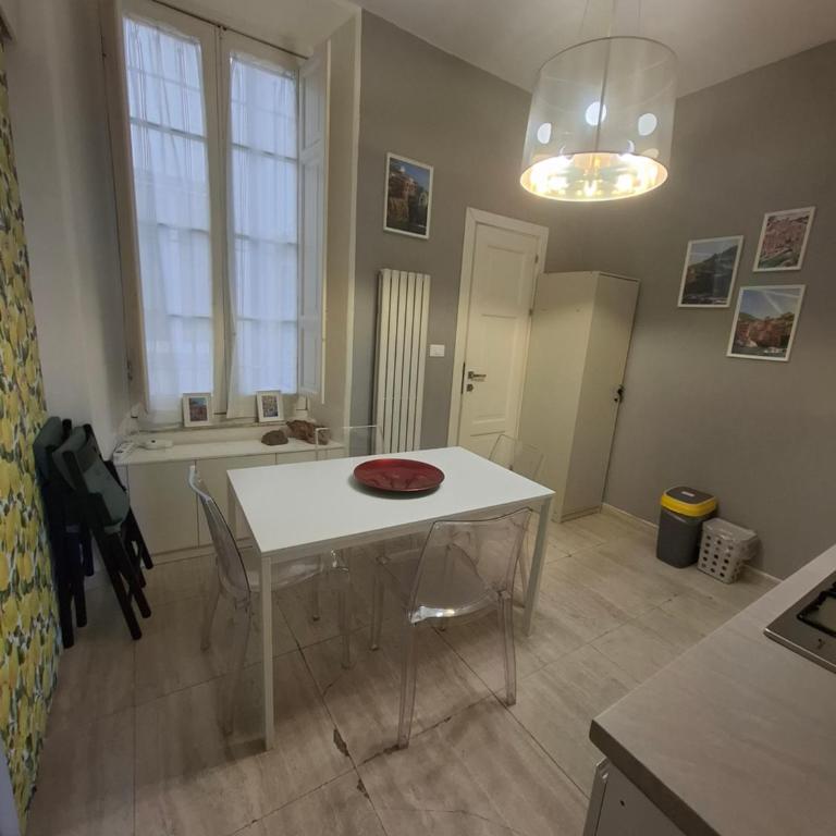 5 Terre Home - One-Bedroom Apartment - 23