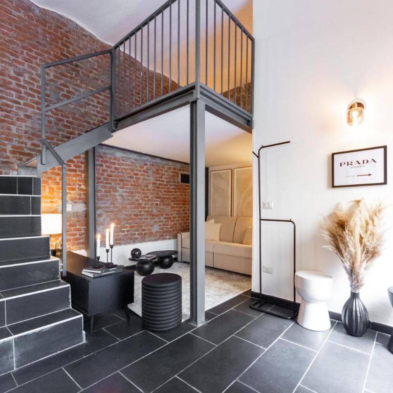 Youhosty - Design Isola Studio - Studio Apartment - 14