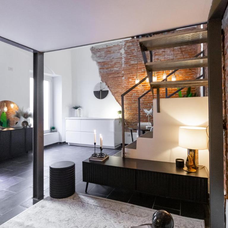 Youhosty - Design Isola Studio - Studio Apartment - 15