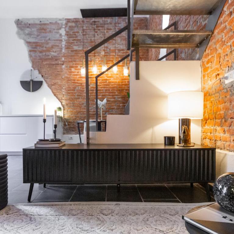 Youhosty - Design Isola Studio - Studio Apartment - 34