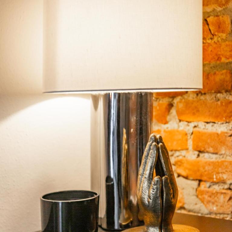 Youhosty - Design Isola Studio - Studio Apartment - 29
