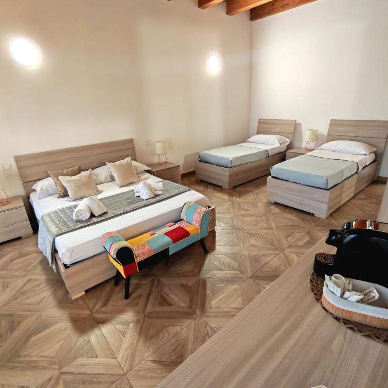 Domina Palace Rooms - Camera Quadrupla Premium - 14