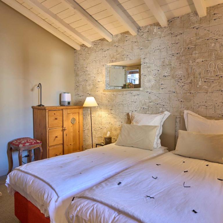 Vieux Village by One of A Kind Travel - Apartment - 12