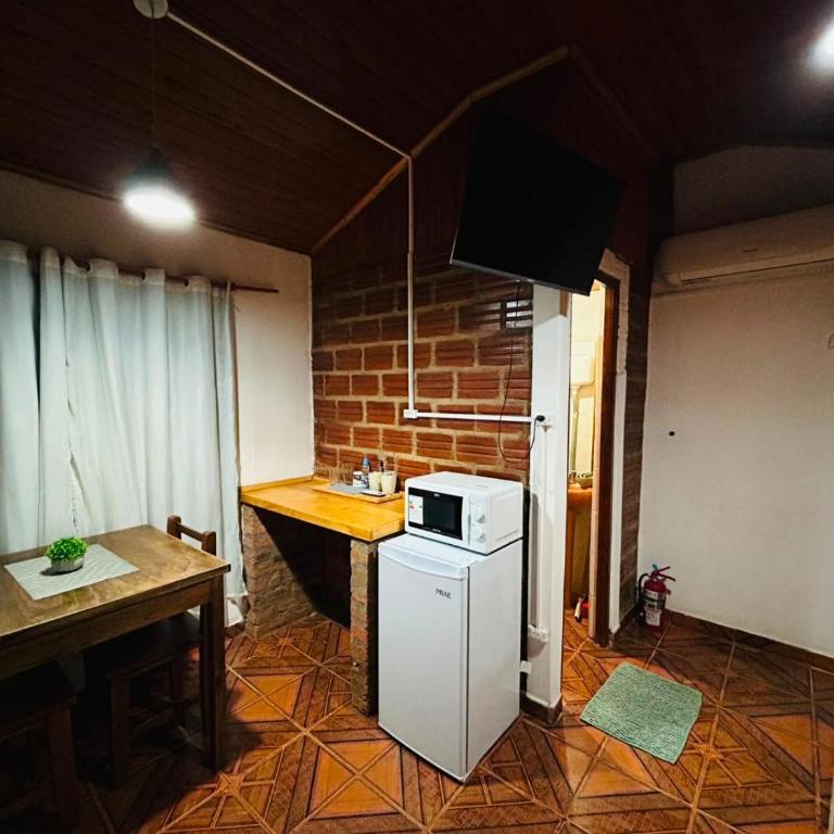 Habitación céntrica en Iguazú para viajeros o parejas - One-Bedroom Apartment - 11