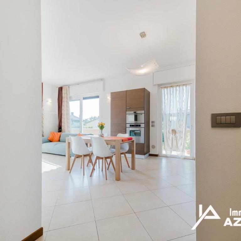 Stella del Lago - Immobiliare Azzurra - Appartamento con Vista e Balcone - 19