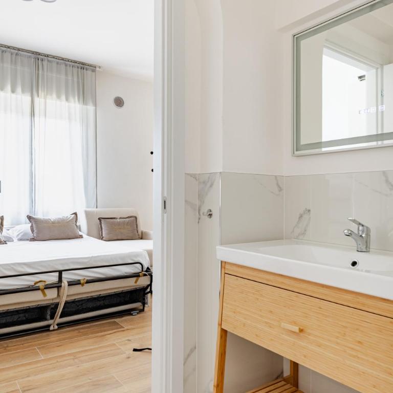Villa Guerrazzi - 5 Bedrooms, 5 Bathrooms, Private Parking - P r a t u r e c c i Group - Villa - 14