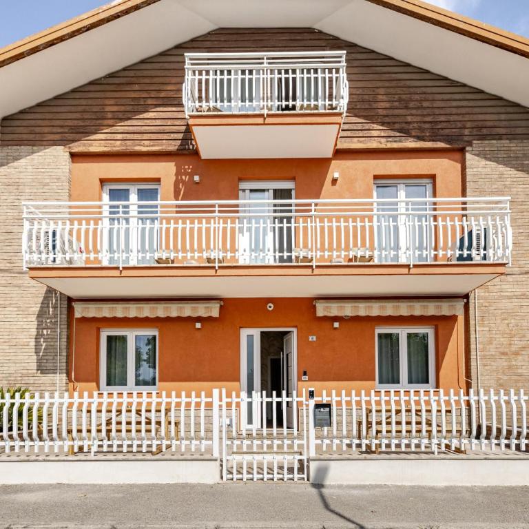 Villa Guerrazzi - 5 Bedrooms, 5 Bathrooms, Private Parking - P r a t u r e c c i Group - Villa - 38