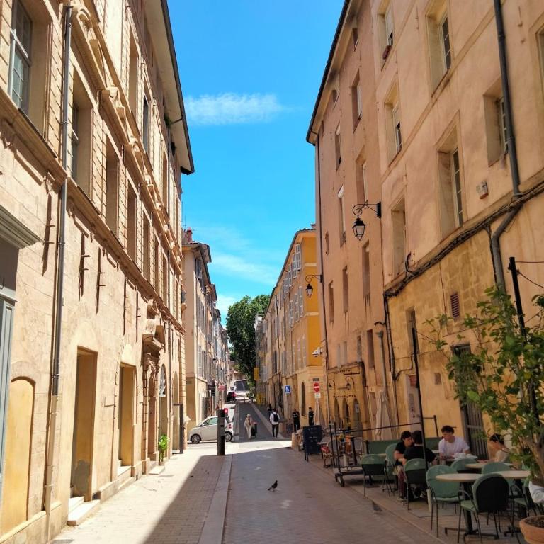 charmant studio 2-4 personnes centre historique Aix en Provence - Apartamento de 2 dormitorios - 12