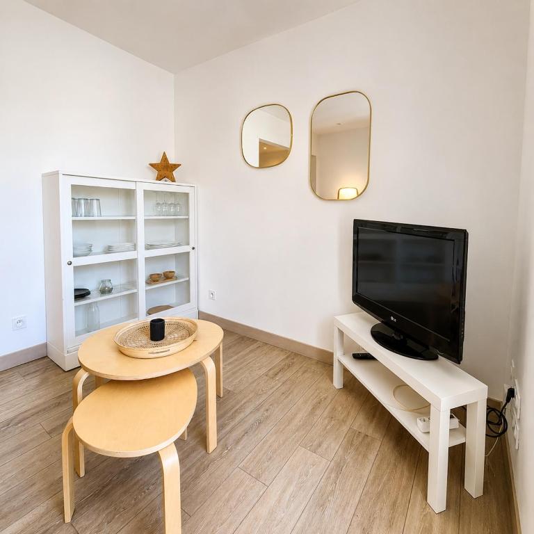 L'Ecrin de Canet Plage , Climatisé , Parking , Terrasse , Plage à 2 min à Pieds - Appartement 1 Chambre - 7