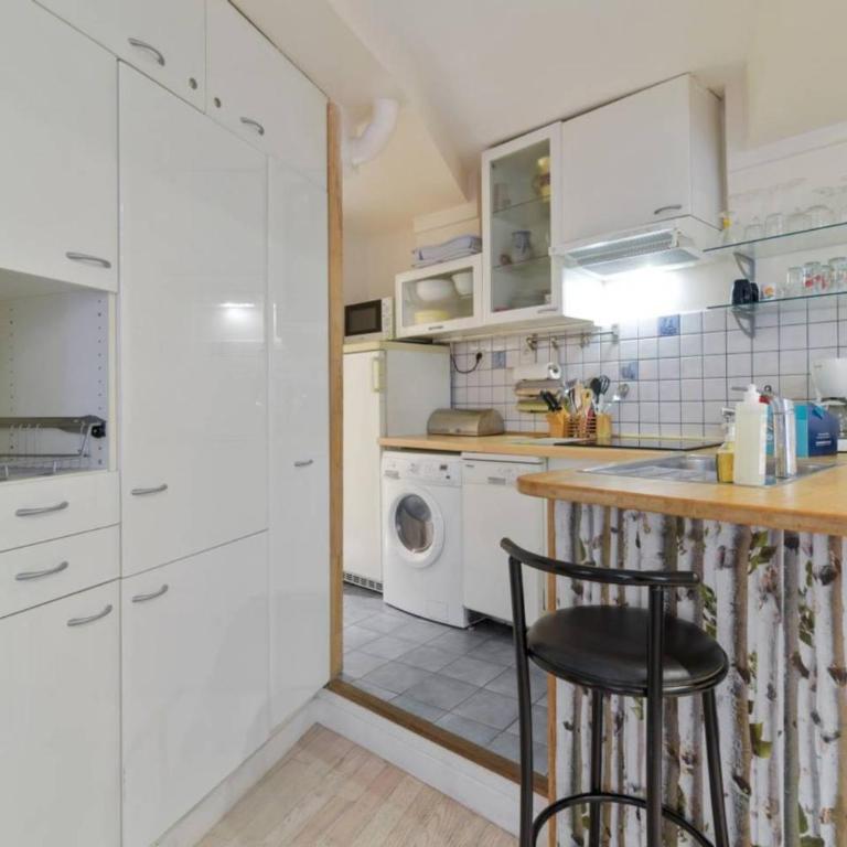 Charming 2 Bedroom Apartment in the Heart of Paris - Appartement 2 Chambres - 2
