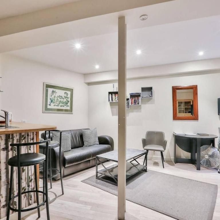 Charming 2 Bedroom Apartment in the Heart of Paris - Appartement 2 Chambres - 9