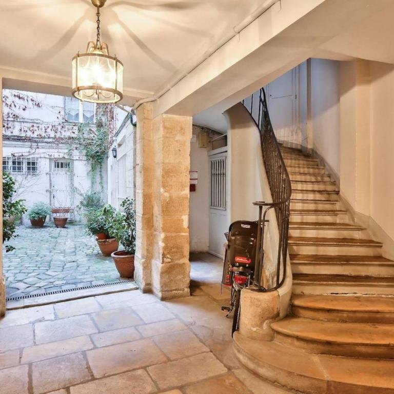 Charming 2 Bedroom Apartment in the Heart of Paris - Appartement 2 Chambres - 20