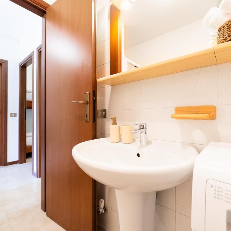 Casa Antonia By Immobilux - Appartamento - 30