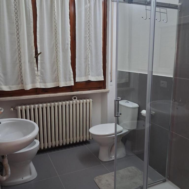 Appartamenti al Sole - Camera Tripla con Bagno Privato - 3