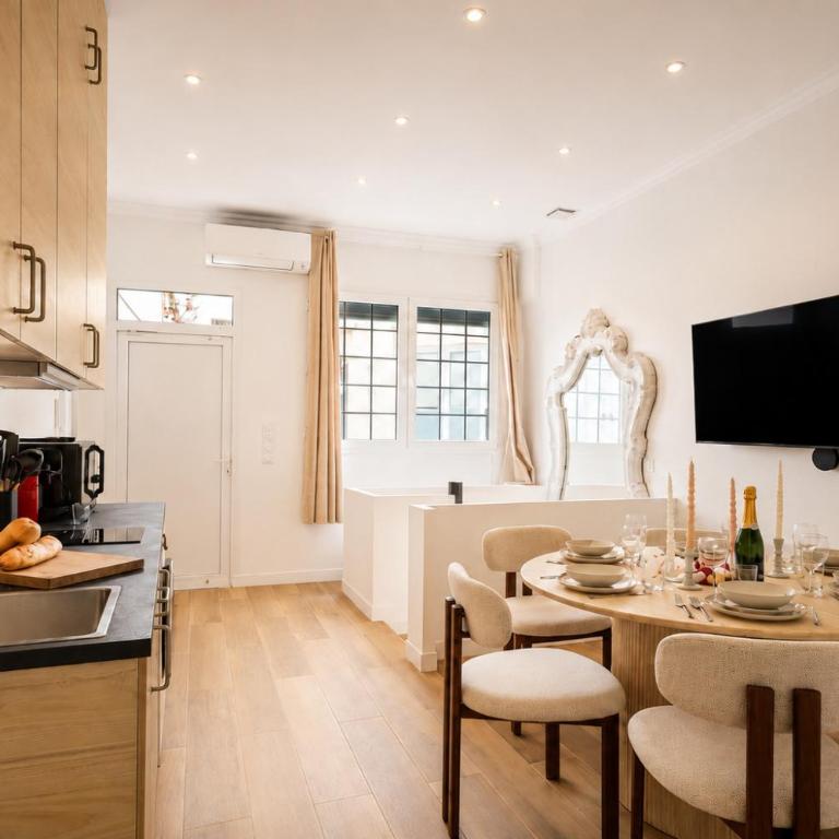 Le Secret SaintDenis Air conditioning 5 Travelers - Appartement - 6