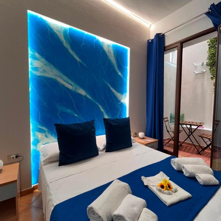 "L'Oasi di Favignana" Room and Charme - Classic Quadruple Room - 2