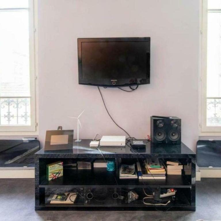 Spacious 1 Bedroom Apartment in Paris - Appartement 1 Chambre - 5