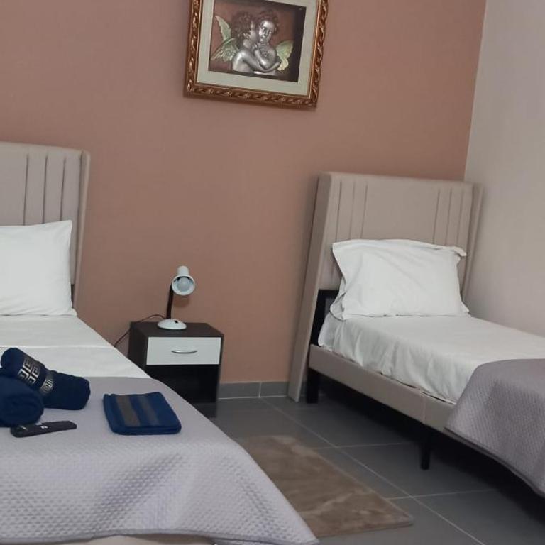Appartamenti al Sole - Camera Familiare con Bagno Privato - 4