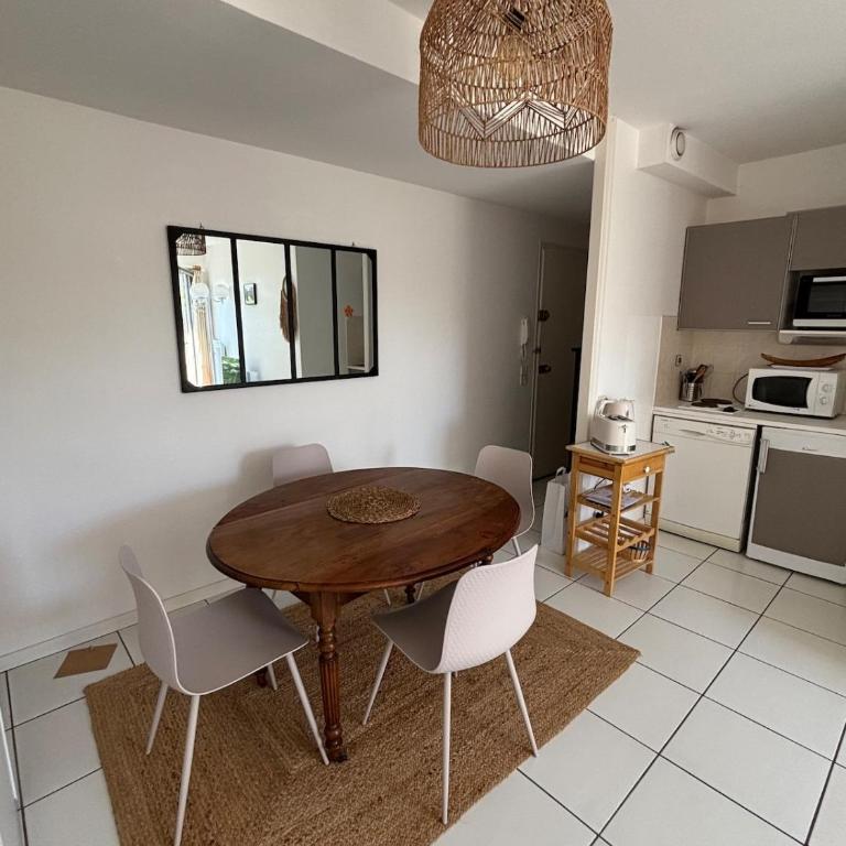 Appartement proche de la plage du Chay Royan - One-Bedroom Apartment - 7