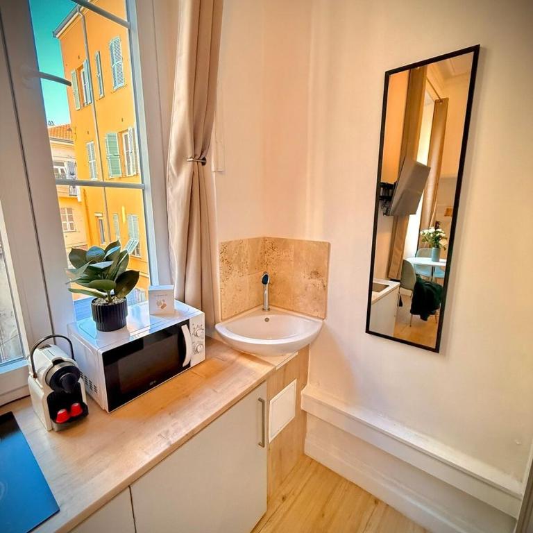 Hotel Le Céleste - Appartement Standard - 16