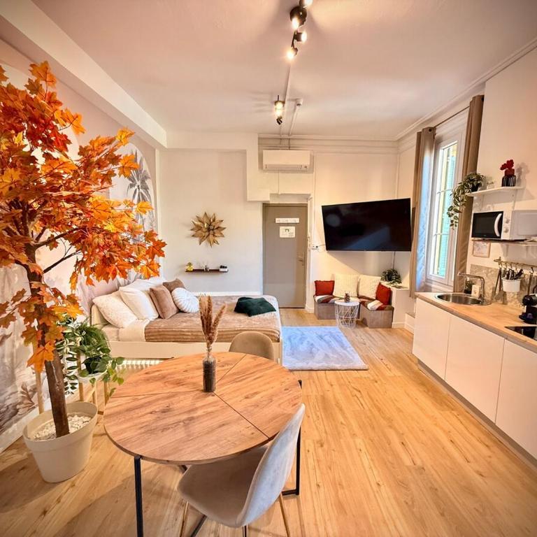 Hotel Le Céleste - Estudio - 10