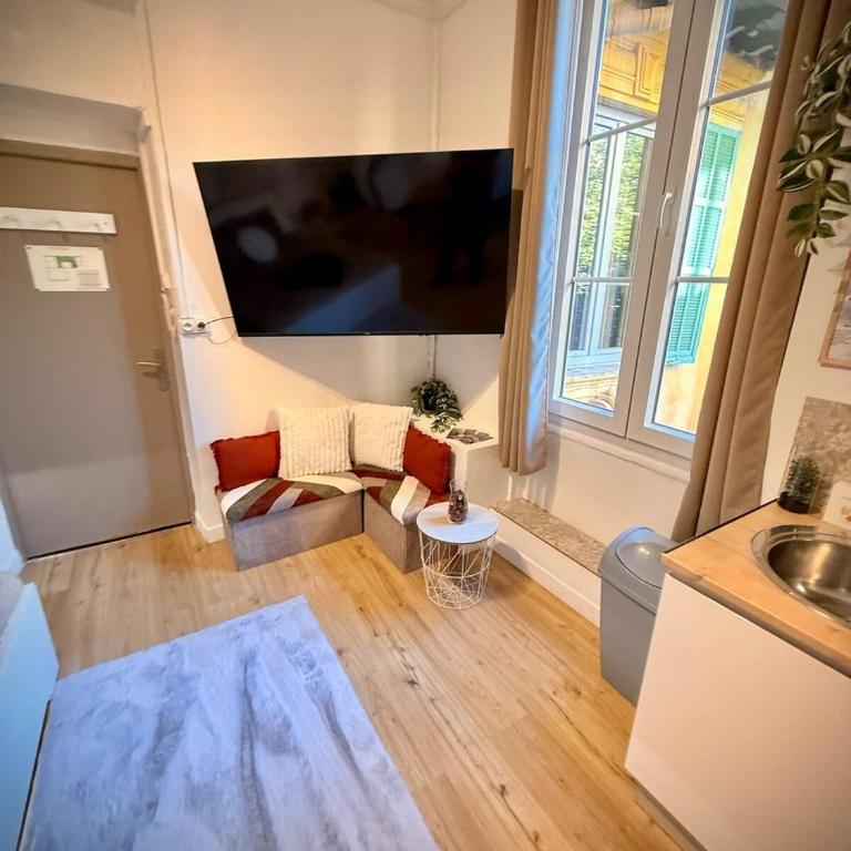 Hotel Le Céleste - Estudio - 20