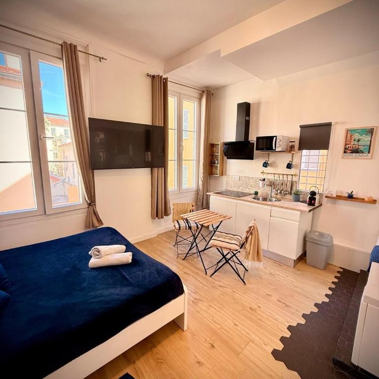 Hotel Le Céleste - Estudio - 13