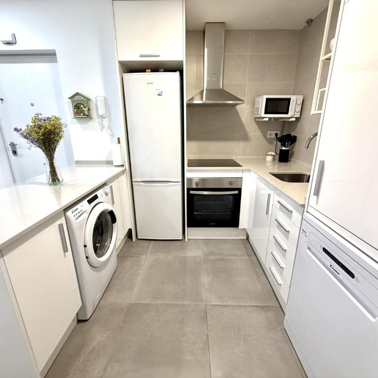SR Playa de los Boliches 2BDR Fuengirola centro - Apartment mit 2 Schlafzimmern - 10