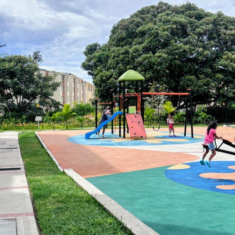 Apartamento cerca a la clínica Médicadiz y al parque deportivo en la ciudad de Ibagué - Apartamento de 1 dormitorio - 2